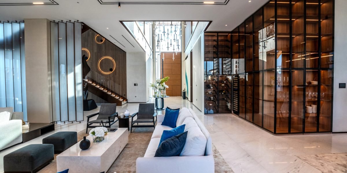 11-Formal Lounge
