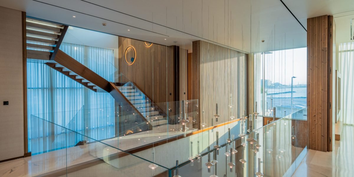 25-First Floor Lobby